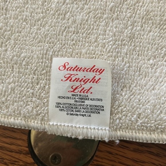 Fall Leaves Decorative Washcloth - Picture 4 of 7